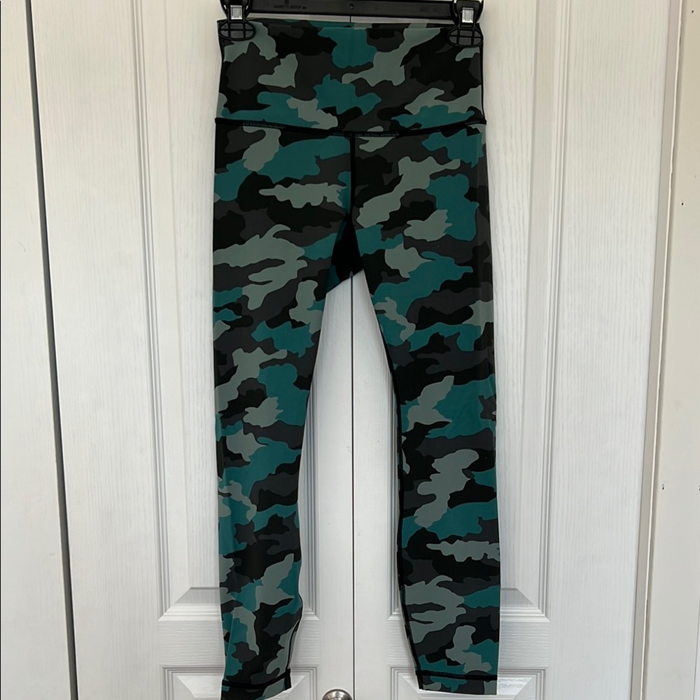 Lululemon Camouflage Leggings